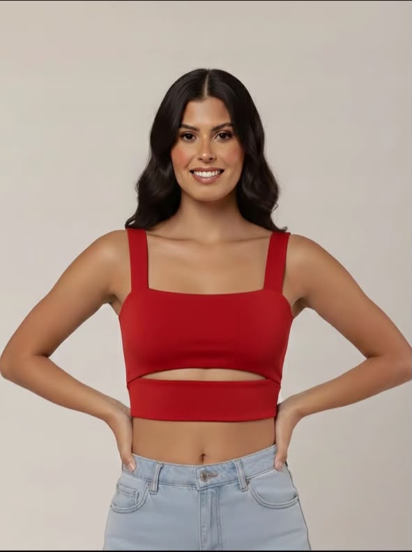 Cropped Esmeralda